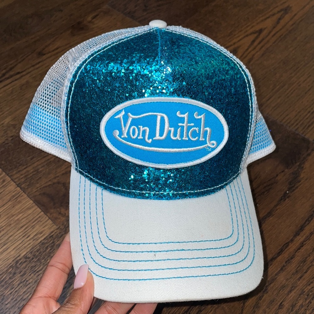 Von Dutch trucker hat